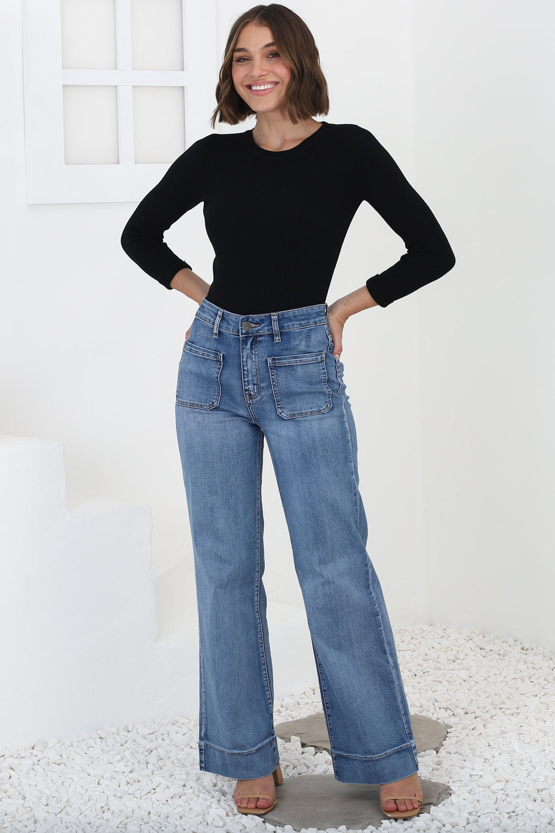 Calças de ganga largas Cindy em lavagem denim média